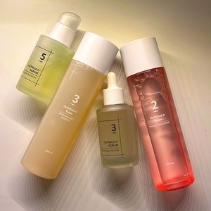 Numbuzin (Numbuz:n) #5, #3 Serum and #3, #2 Toner